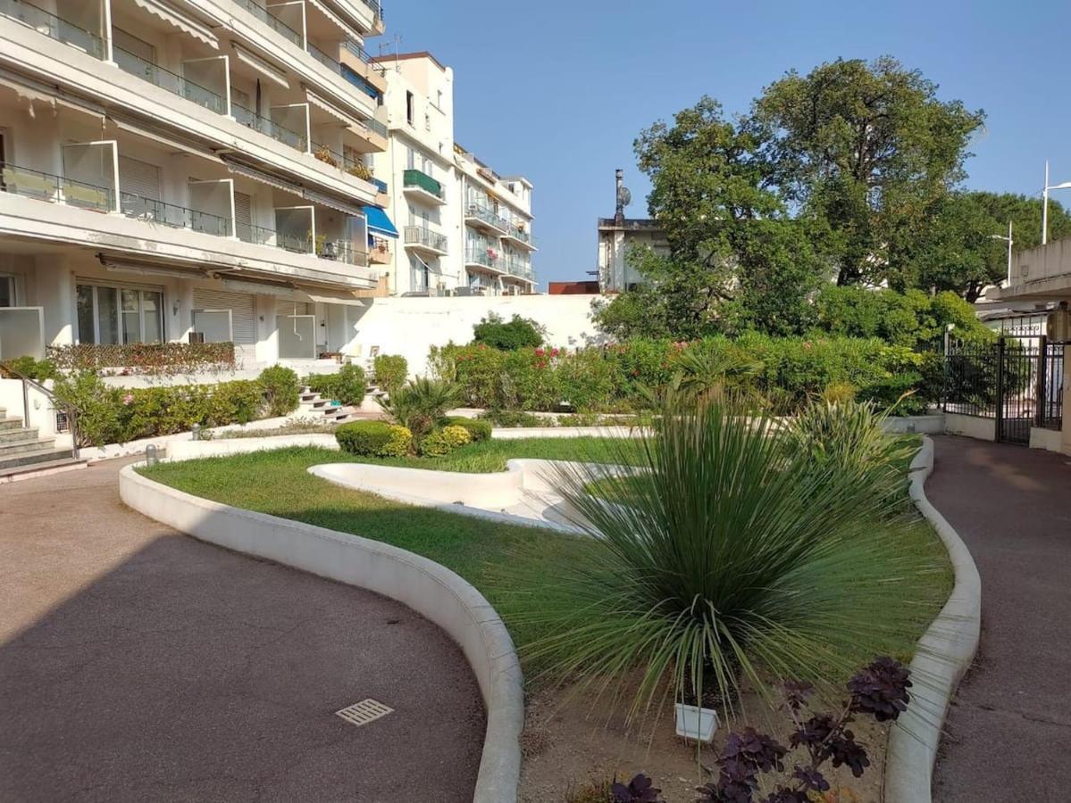 Flat In Juan Apartamento Antibes Exterior foto